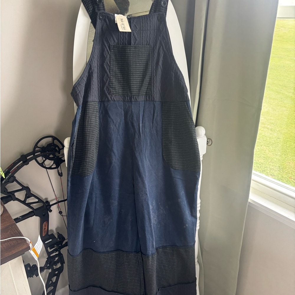 Yak & Yeti Woven Texture Navy Overalls Jumpsuit- see description